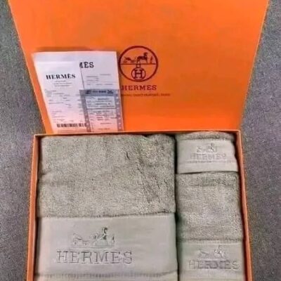 Bath Towels Pallet