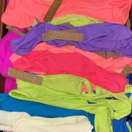 Skim clothes pallet
