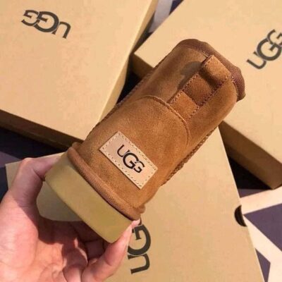 UGG shoes pallets